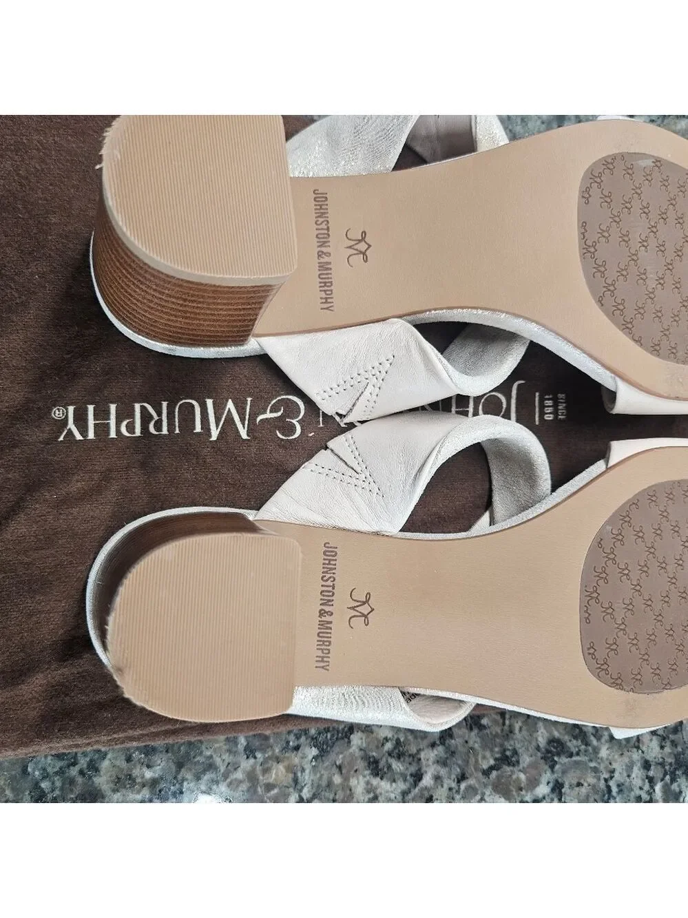 Johnston & Murphy Evelyn Twisted Slide Block Heel Sandals | Silver | Women’s 7 |